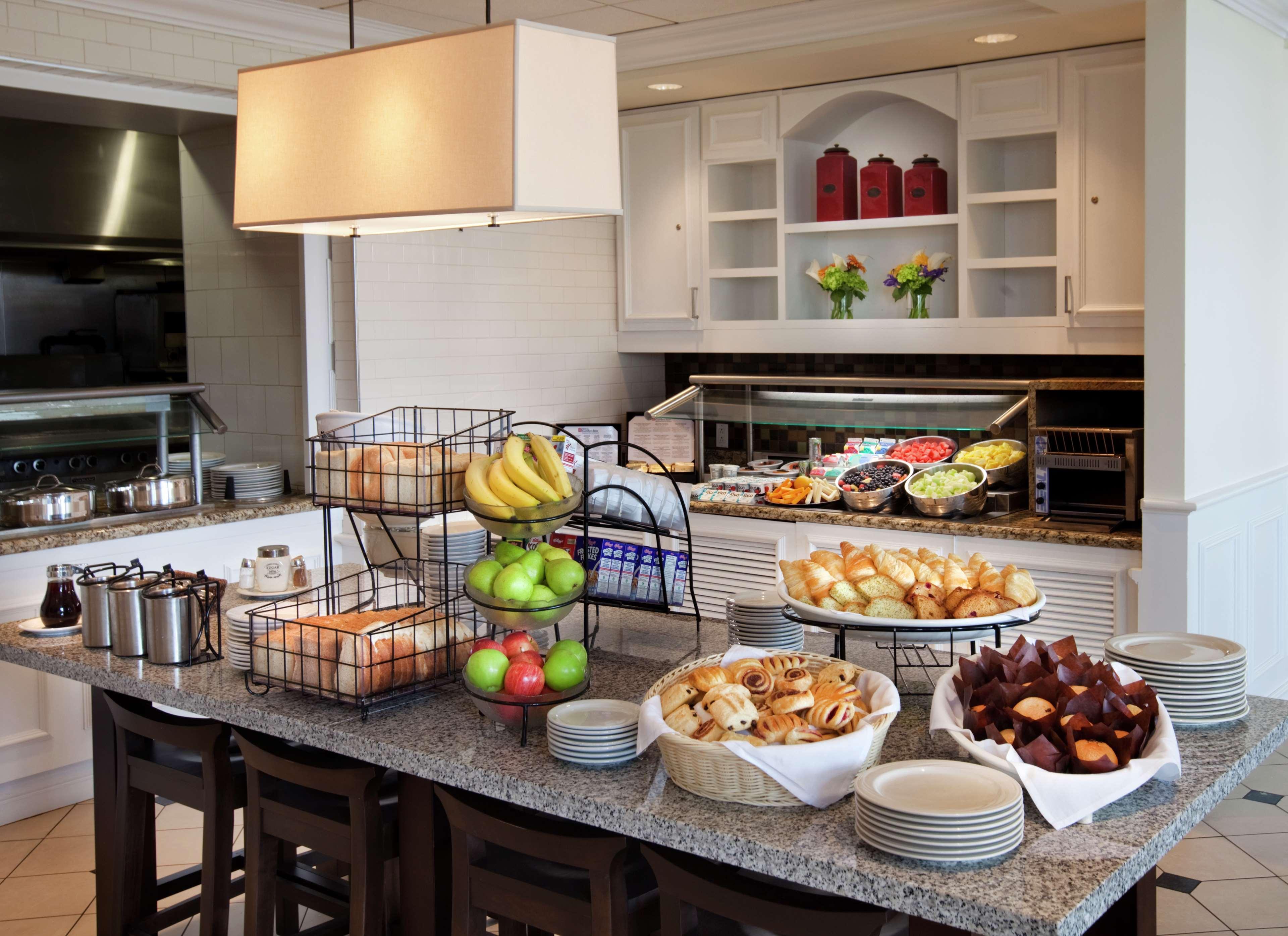 Hilton Garden Inn Montreal Airport Dorval Nhà hàng bức ảnh